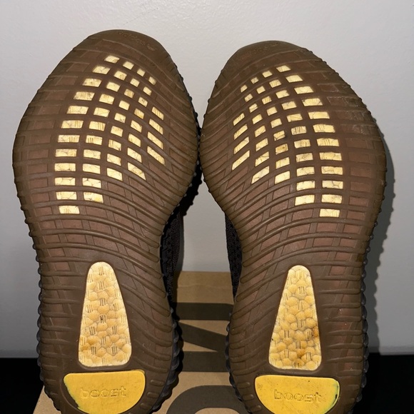 Adidas Yeezy Boost 350 V2 Cinder Non-Reflective (FY2903) - Picture 6 of 11